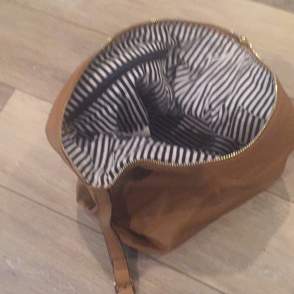 Shoulder Bag - Picture 2 of 2